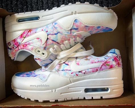 nike air max frauen blumen|Nike Air Max foot locker.